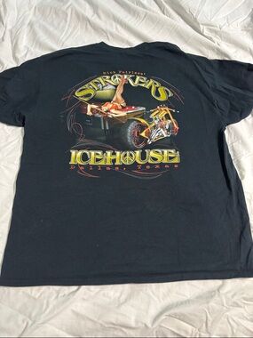Strikers Icehouse Dallas Graphic Tee - Black